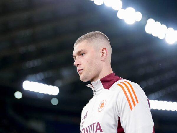 Новини спорту - Довбик може покинути Рому: два клуби чемпіонату Англії борються за українця