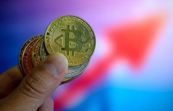 Новини бізнесу - Курс біткоїну сягнув шеститижневого максимуму в $89 тисяч