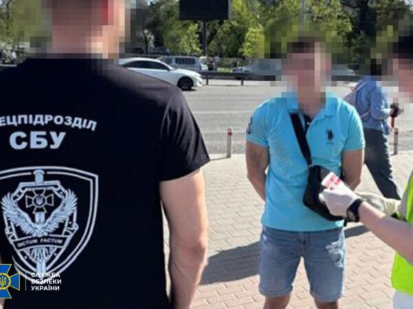 Новини Києва - Посадовець КМДА "торгував" дозволами на землю