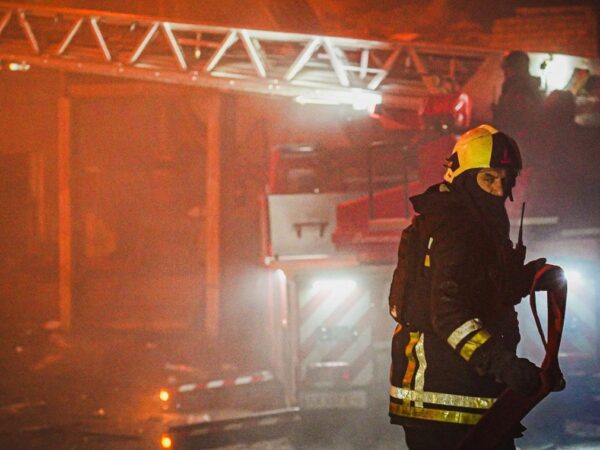 Новини України - Росіяни вдарили по Харкову, здійнялися пожежі
