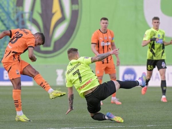 Новини спорту - Шахтар драматично переміг Полісся і виходить у фінал Кубка України