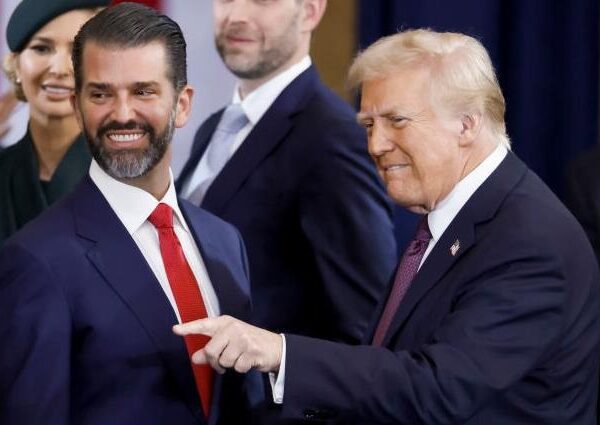 Новини світу - Син Трампа зустрінеться в Будапешті з головою МЗС Угорщини