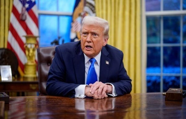 Новини світу - Трамп вимагає негайно підписати угоду про надра