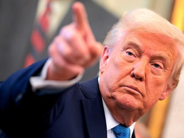 Новини світу - Трамп задумався над новою тактикою щодо Путіна