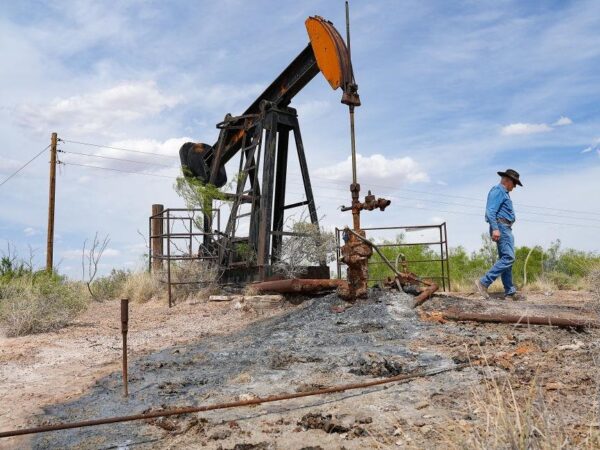 Новини бізнесу - Ціни на нафту завершують тиждень зниженням