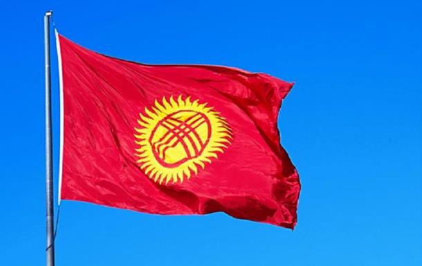 Новини світу - У Киргизстані працівниця Російського дому вербувала найманців