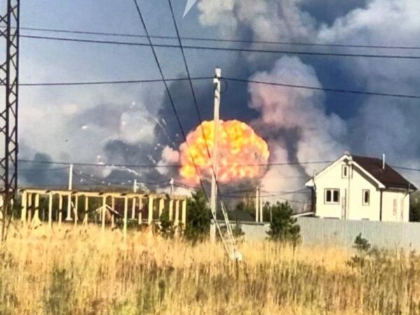 Новини світу - У Москві назвали "причину" вибухів на 51 арсеналі