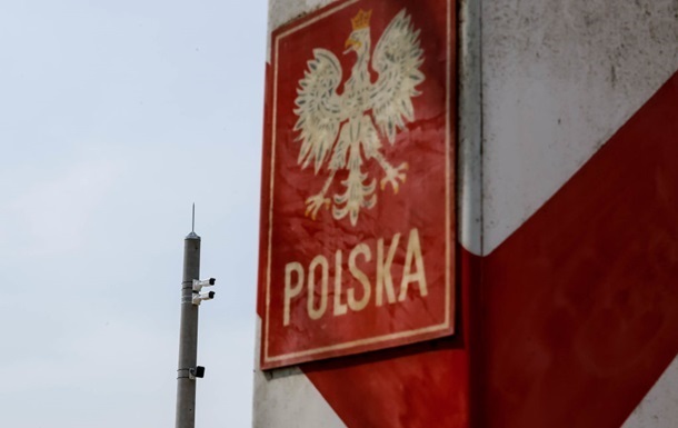 Новини світу - У Польщі відбили масову спробу прориву мігрантів