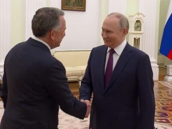 Новини світу - Віткофф зустрівся з Путіним у Кремлі