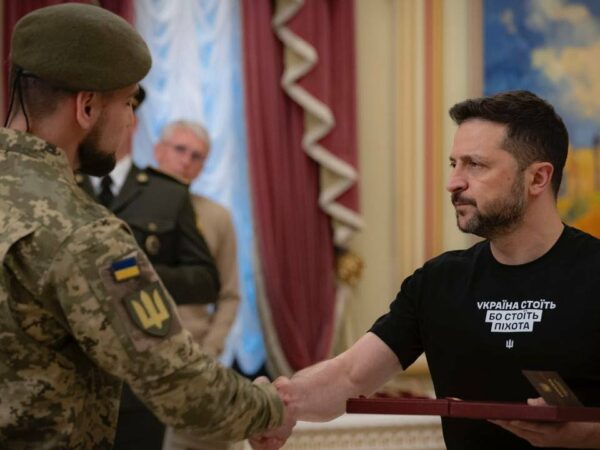 Володимир Зеленський привітав воїнів-піхотинців із Днем піхоти