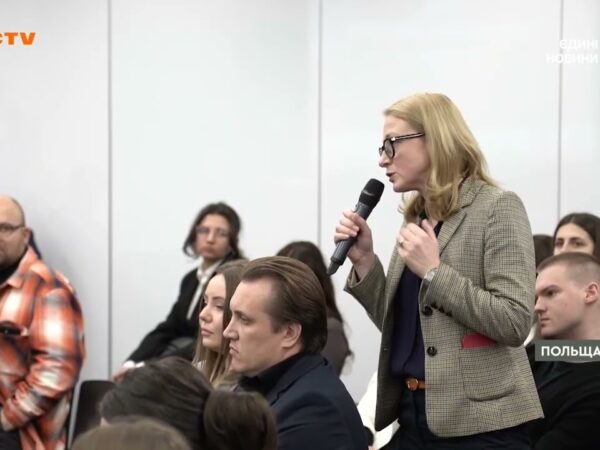 Олексій Чернишов: радо зустрінемо кожного українця, рішення про повернення – добровільне