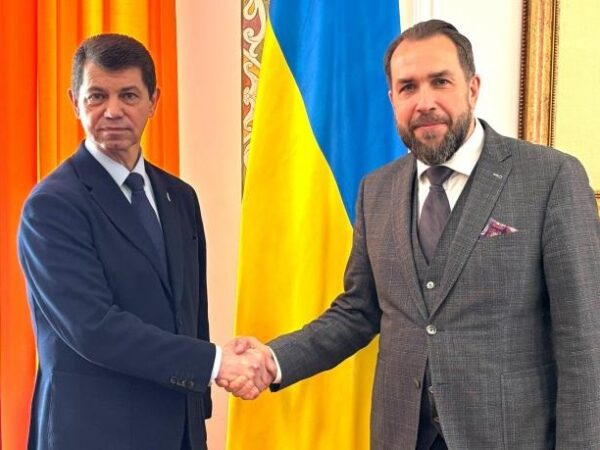 Новини України - Блокування кордону: у МЗС пройшла зустріч із керівником посольства Польщі