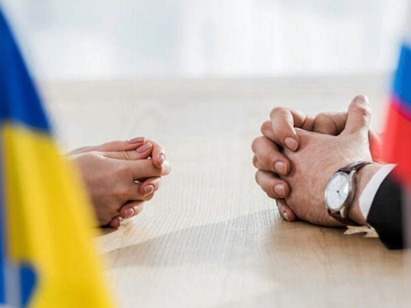 Новини політики - Час ультиматумів: хто виграє на стамбульському треку