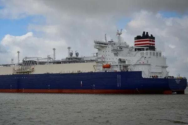 Новини бізнесу - Чотири російські LNG-танкери втратили реєстрацію в Панамі
