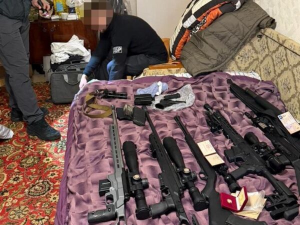 Новини України - До АРМА передано зброю, вилучену у колишнього комбрига