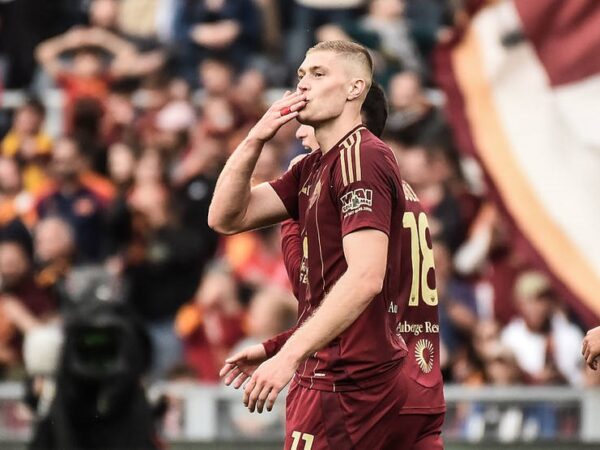 Новини спорту - Довбик назвав фактор, який може вплинути на його майбутнє в Ромі