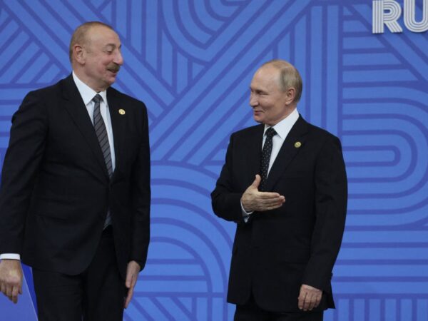 Новини світу - Глава Азербайджану скасував поїздку до Москви