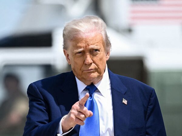 Новини світу - Гра в хованки. Чи проковтне Трамп "кидок" Путіна