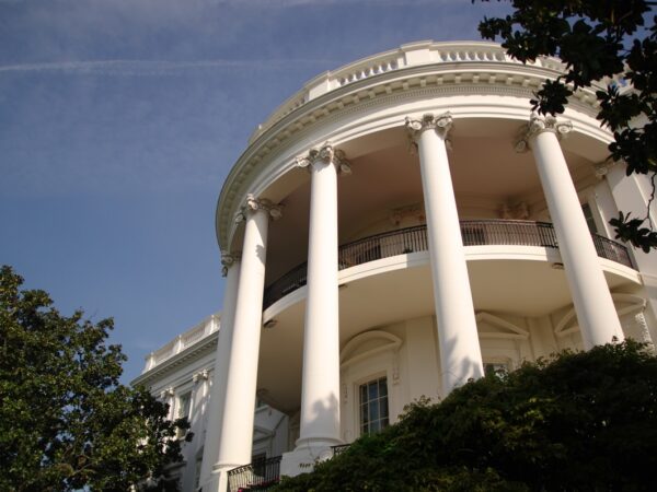 Новини світу - Каліфорнія подала до суду на адміністрацію Трампа через блокування коштів