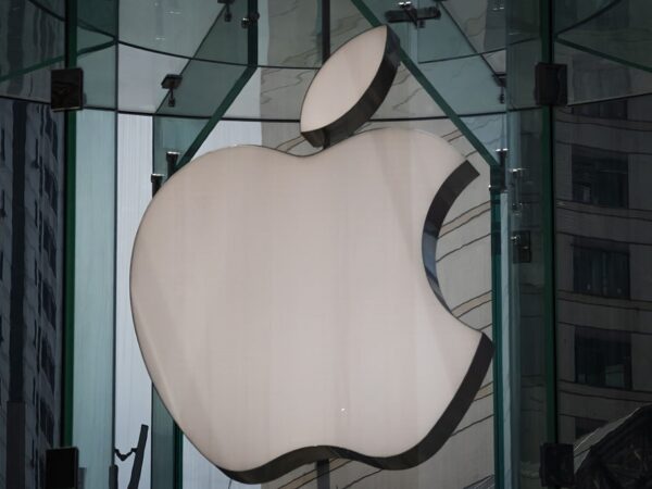 Новини бізнесу - Мита Трампа обійдуться Apple у $900 млн цього кварталу