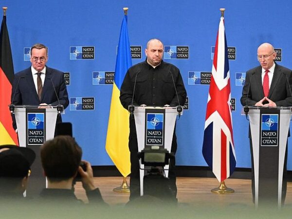 Новини світу - Німеччина і Британія розроблятимуть зброю з дальністю удару 2000 км