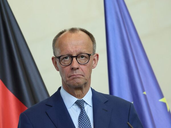 Новини світу - Німеччина не виключає конфіскацію активів РФ - Мерц