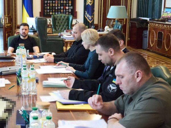 Новини України - Обмін "1000 на 1000": Зеленський провів нараду