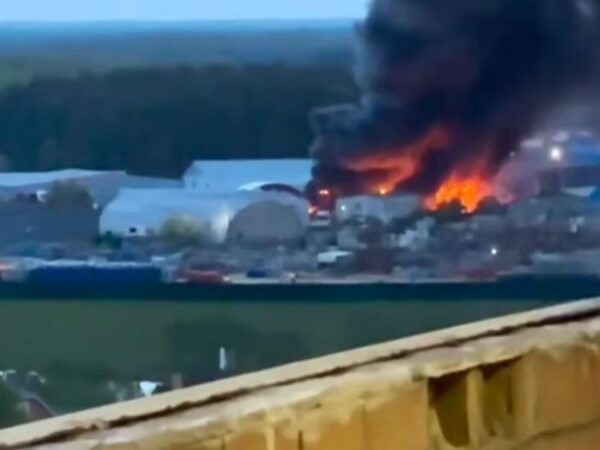 Новини світу - Під Москвою після вибухів спалахнули склади - ЗМІ