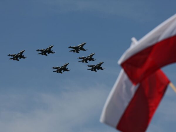 Новини світу - Польща планує модернізувати всі свої літаки F-16