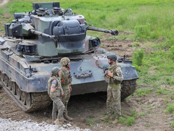 Новини України - ППО відбила атаку майже 130 "шахедів"