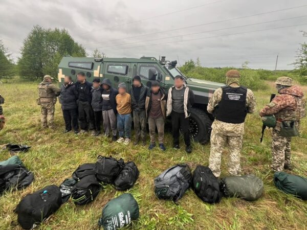 Новини України - Прикордонники затримали громадян Афганістану на Рівненщині