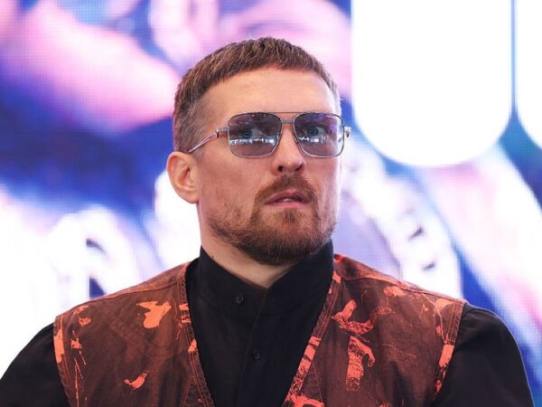 Новини спорту - Промоутер Усика відзначив бажання боксувати і вказав на підготовку українця