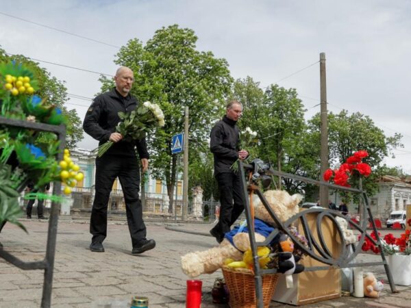 Новини України - Шмигаль з міністрами прибув у Суми