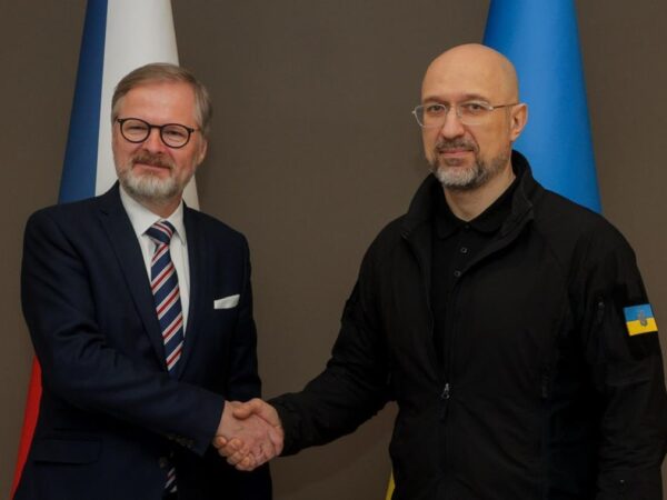 Новини України - Шмигаль зустрівся з прем'єром Чехії в Ужгороді