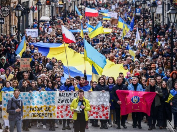 Новини України - Стало відомо, скільки українців готові назавжди залишаться в Польщі