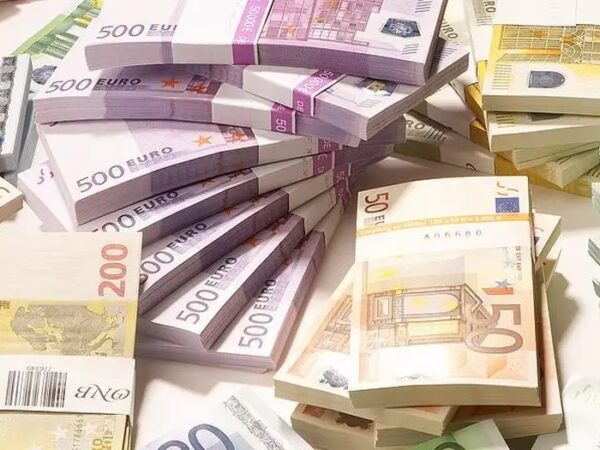 Без категорії - Тарифні війни: як Трамп веде світ до рецесії