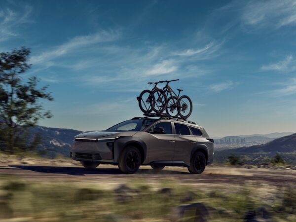 Авто новини - Toyota представила електричний bZ4X Touring
