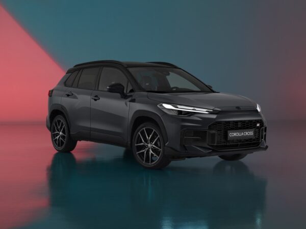Авто новини - Toyota представила новий Corolla Cross разом зі спортивною версією