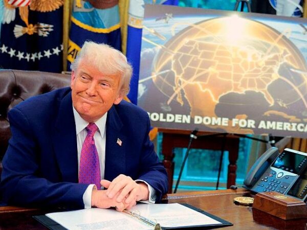 Новини бізнесу - Трамп пригрозив Apple митами в розмірі 25%