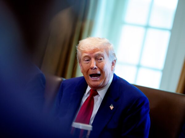 Новини світу - Трамп: РФ хоче всю Україну, але їй доведеться поступитися