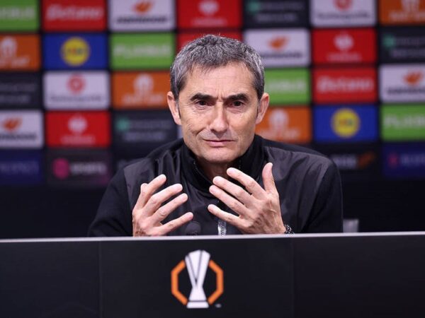 Новини спорту - Трималися 80 хвилин: тренер Атлетіка прокоментував розгромну поразку від МЮ