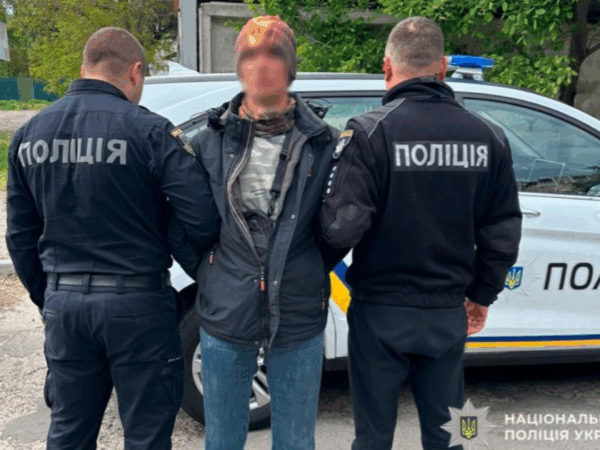 Новини України - У Чернігові чоловік погрожував ножем військовим ТЦК