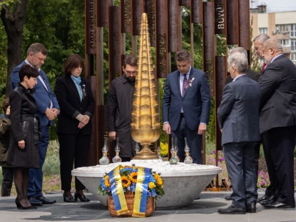 Новини Києва - У Києві вшанували пам’ять жертв геноциду кримськотатарського народу