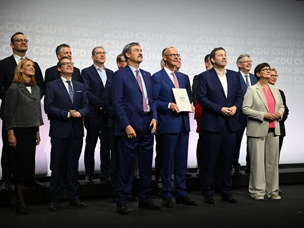 Новини світу - У Німеччині підписали коаліцію ХДС і СДПН
