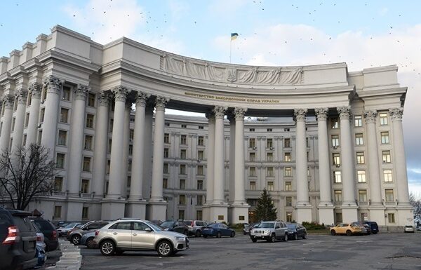Новини світу - Україна закликала Індію та Пакистан до стриманості