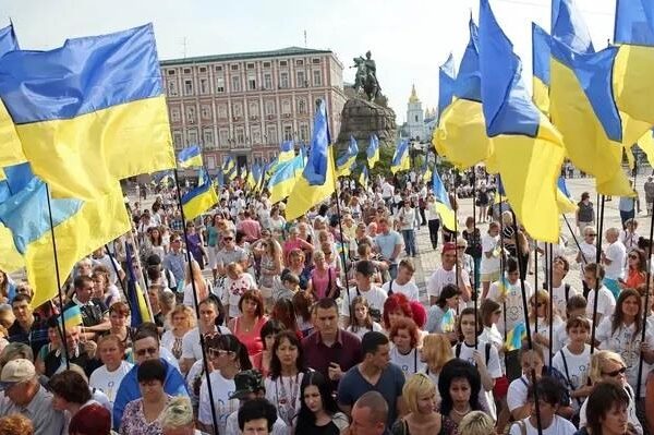 Новини України - Українці визначилися зі справедливими вироками для корупціонерів