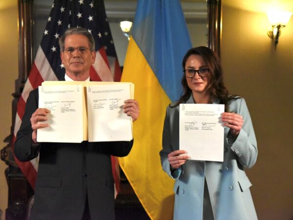 Новини України - Уряд оприлюднив повний текст угоди про надра