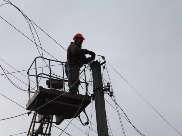Новини України - В Україні другий день поспіль зростає споживання електрики