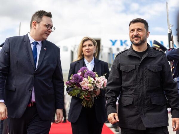 Новини України - Зеленський прибув з візитом до Чехії