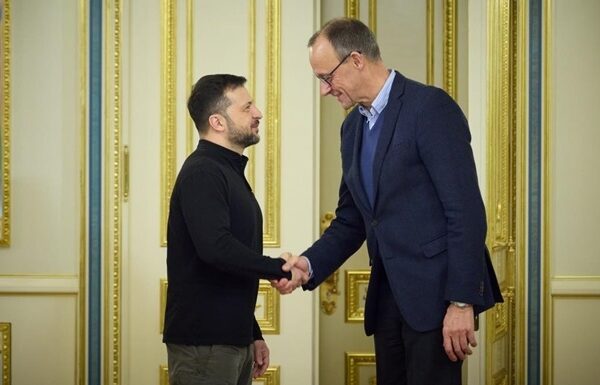 Новини України - Зеленський привітав Мерца з обранням канцлером ФРН